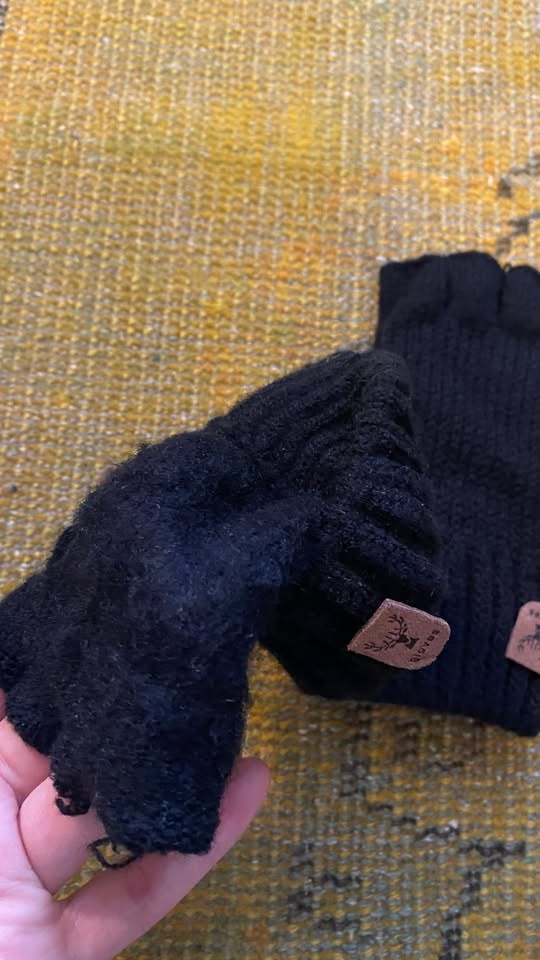 Thick fingerless gloves - photo 3