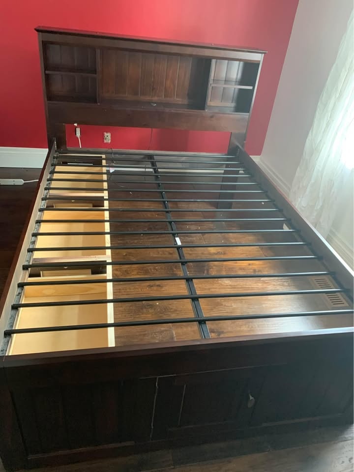 Full/Double Bed with Storage and USB - photo 2