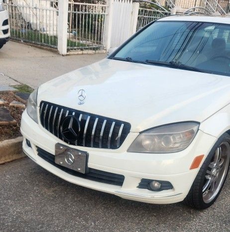 2010 Mercedes-Benz C-Class - photo 2