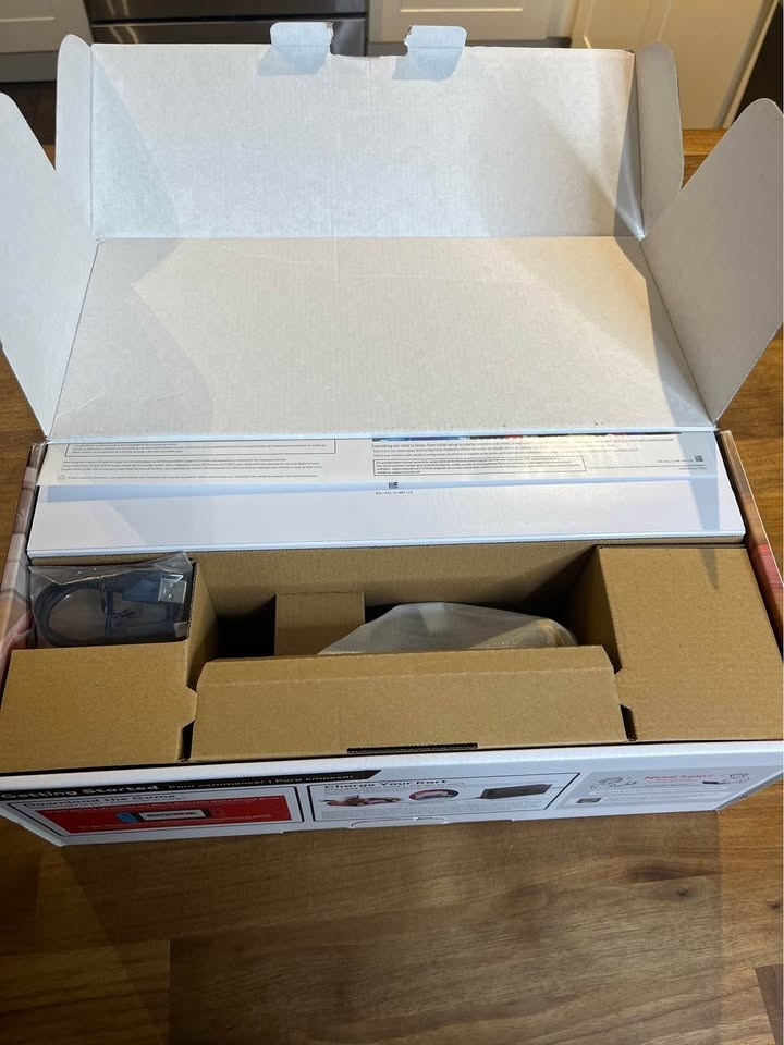 NEW Mario Kart Live Home Circuit (Mario Edition) - photo 4