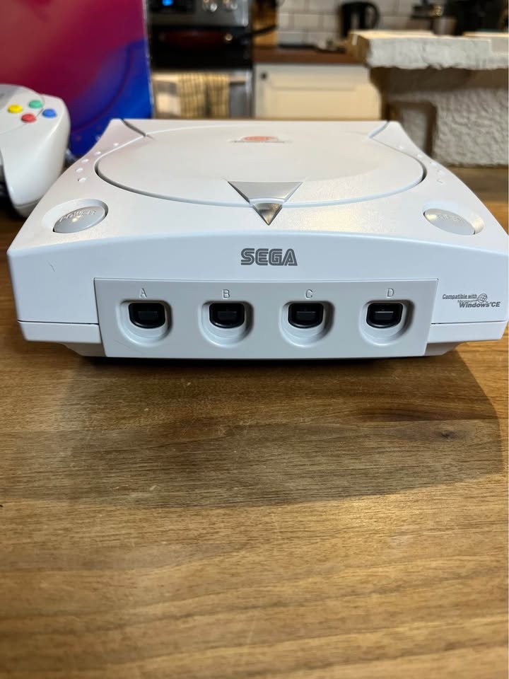 Sega Dreamcast Bundle - photo 3