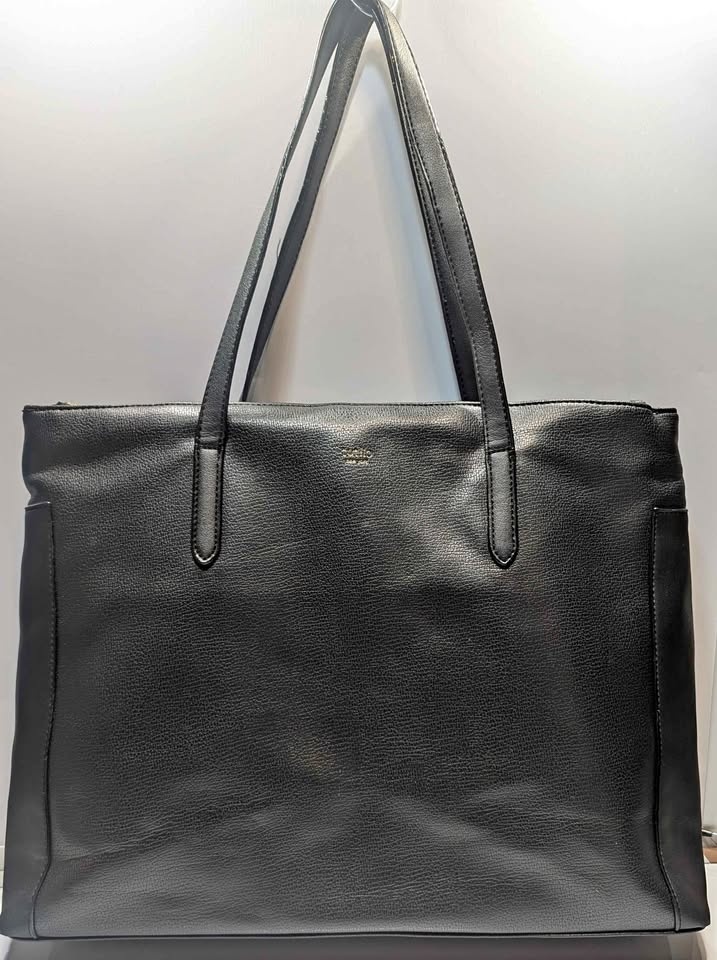Tutilo New York Triple-Compartment Tech Tote