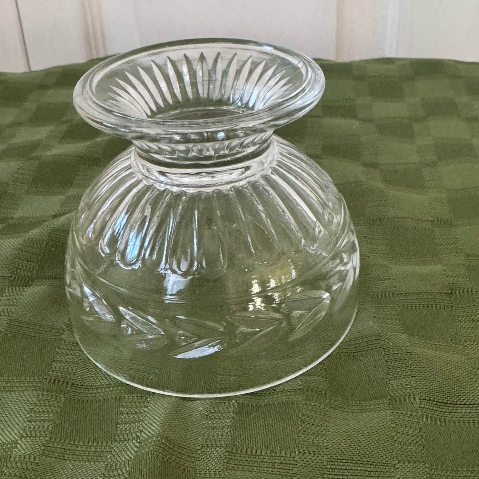 Vintage pressed glass dessert cup - photo 4