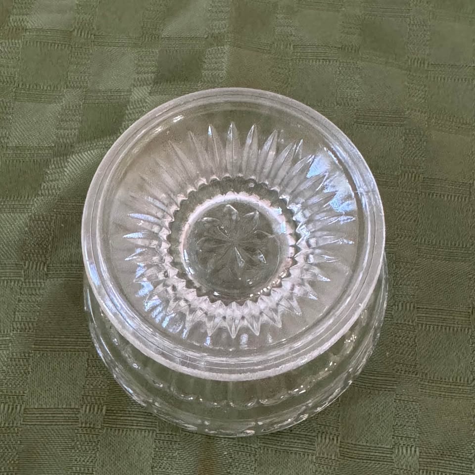 Vintage pressed glass dessert cup - photo 5