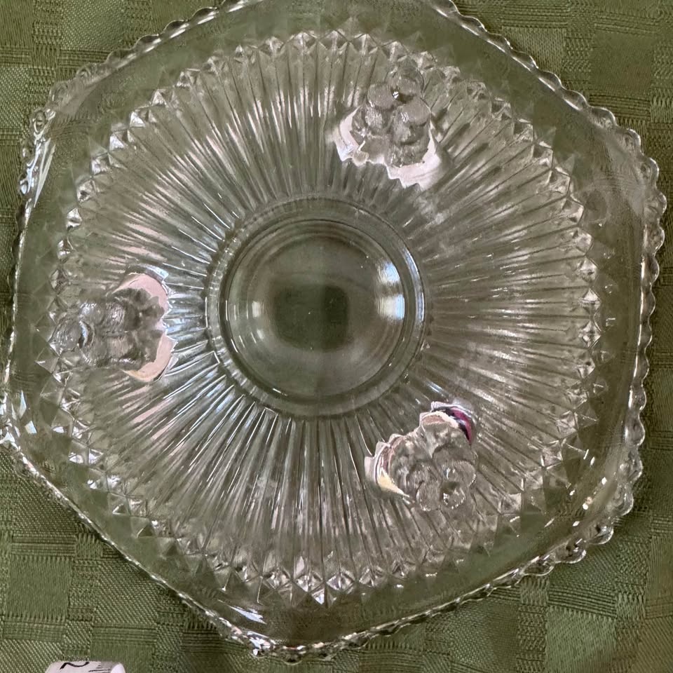 Jeanette Glass Cut Crystal Bowl MCM - photo 3