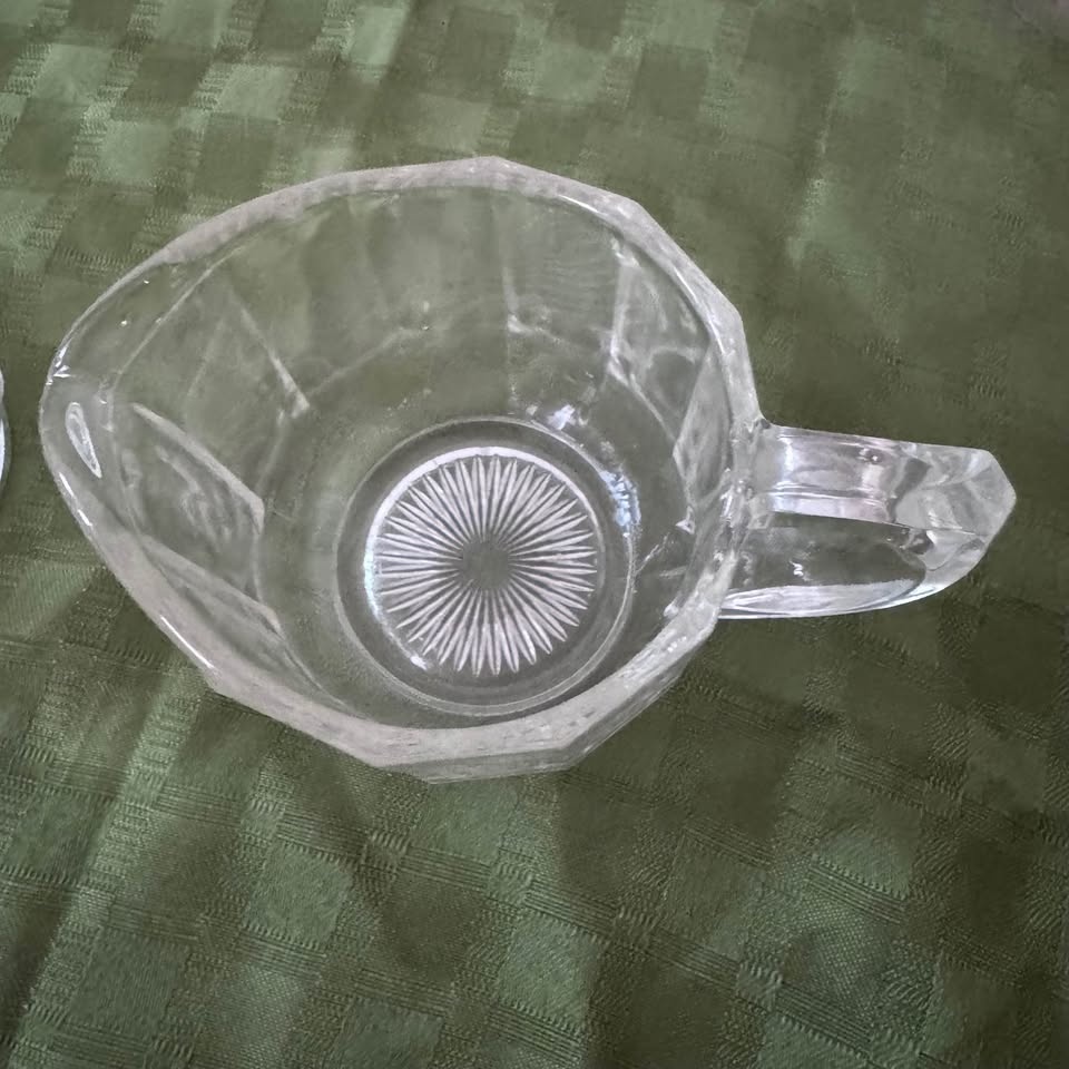 Depression era pressed glass cream and sugar - photo 5