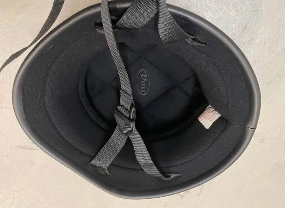 Equestrian Helmet, Size S image indicator(4)