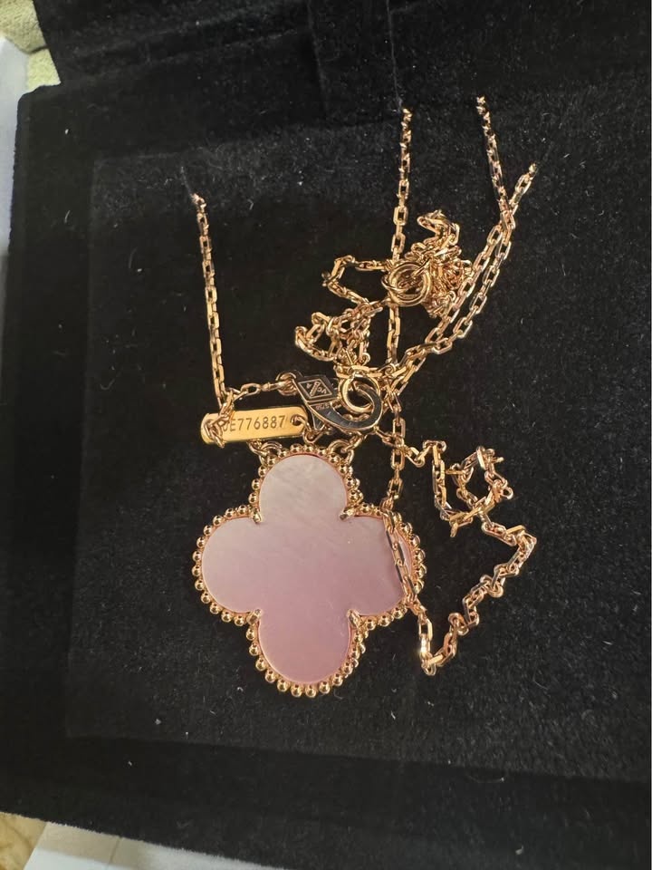 VCA SINGLE MAGIC Necklace 18k Rose Gold Pink Stone Box Bag Cards - photo 5