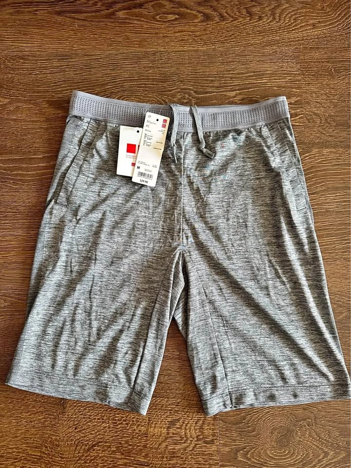 Uniqlo Men’s Shorts - Brand New - Size M