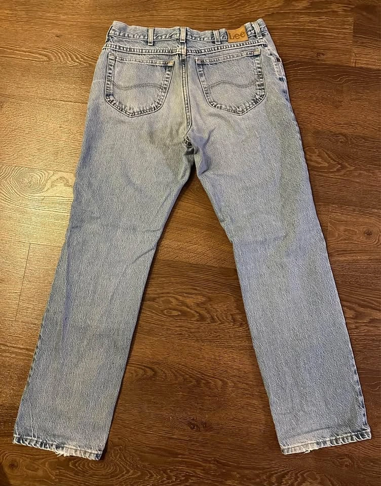 Men’s Lee Vintage Jeans - Size 34x30 - photo 2