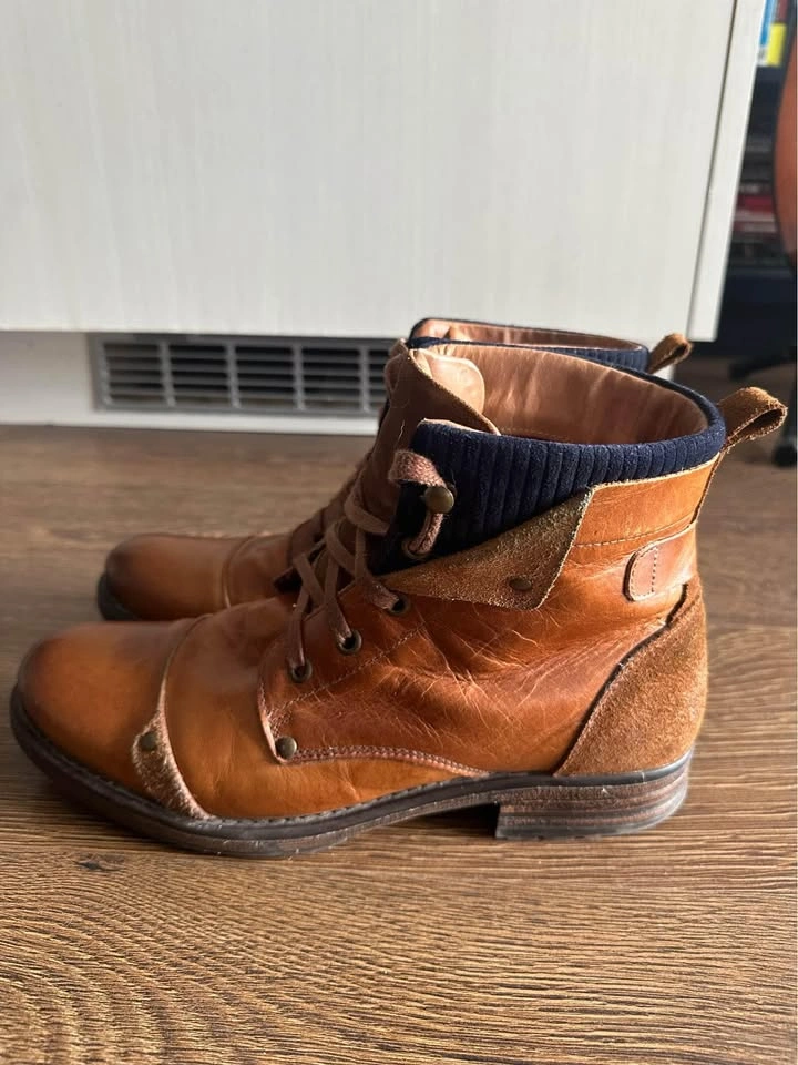 Men's Steve Madden Leather Boots - Size 8 - photo 4