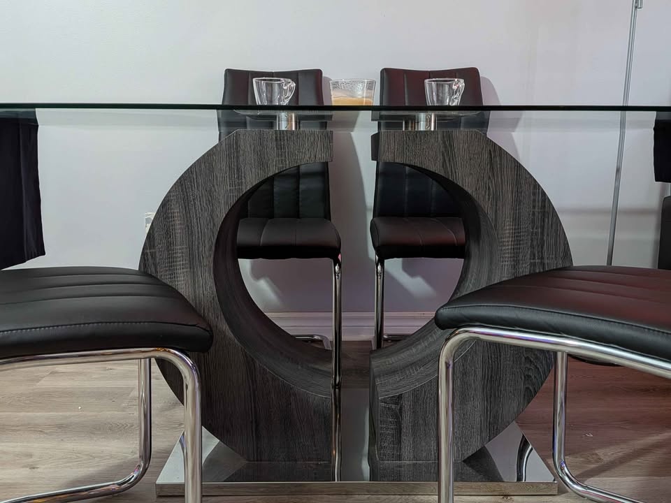 Glass Dining Table and Chairs Included - photo 3