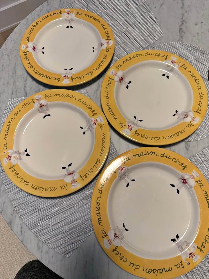 Set of 4 French Bistro Chef Dinner Plates – 11.25”