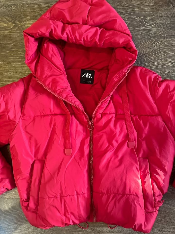 Red Puffer Jacket - Size S - photo 2