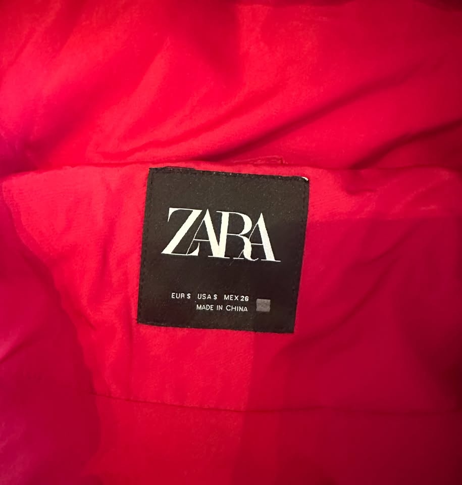 Red Puffer Jacket - Size S - photo 3