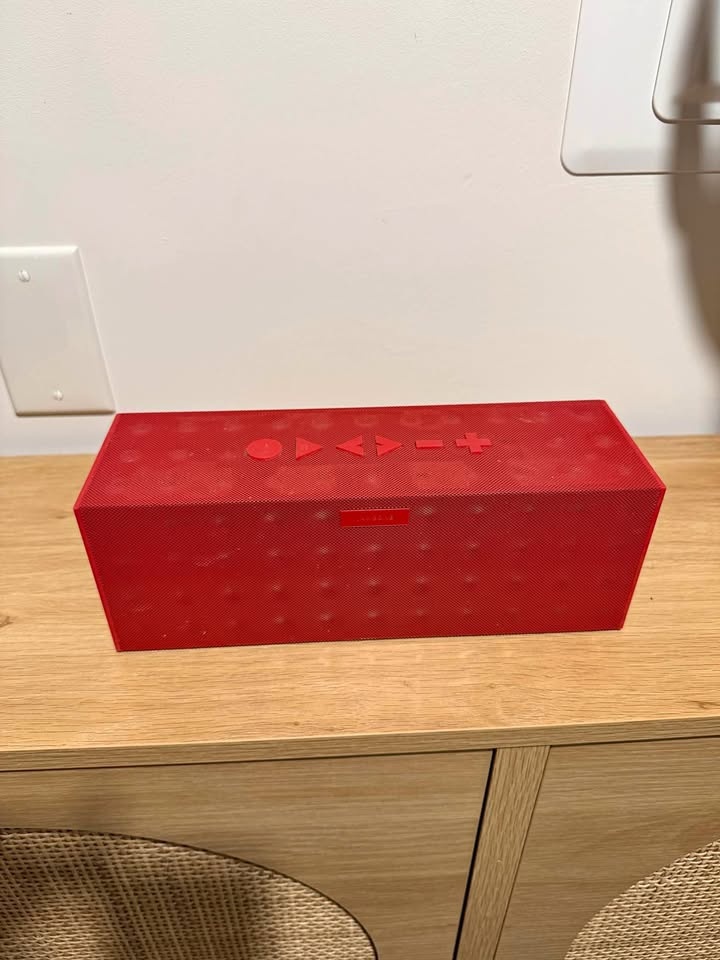 Red Jawbone Jambox Bluetooth Speaker