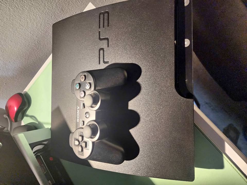 Amazing Combo PS3 slim (model cech-3001b)