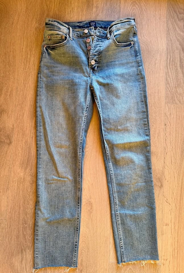 Women's Gap High Waist Straight Jeans - Size 26