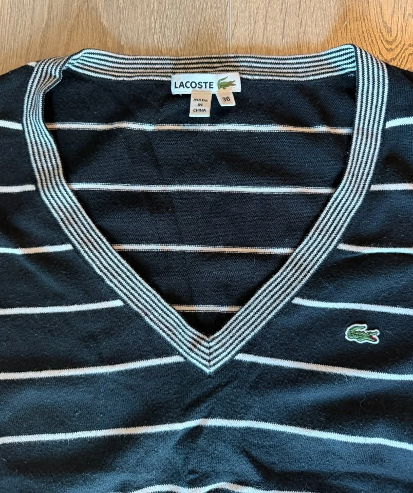 Women's Lacoste V-neck Sweater - Size 36 - photo 2