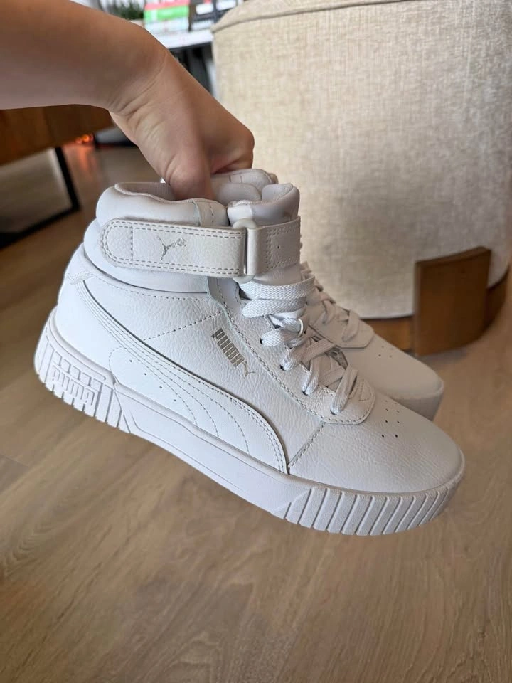Puma Carina 2.0 White Sneakers - Size 7.5