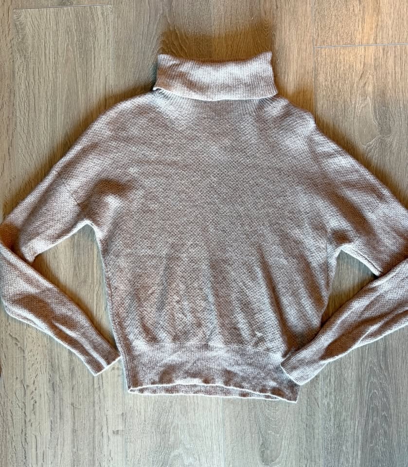 Hudson North Beige Cashmere Turtleneck Sweater - Size S
