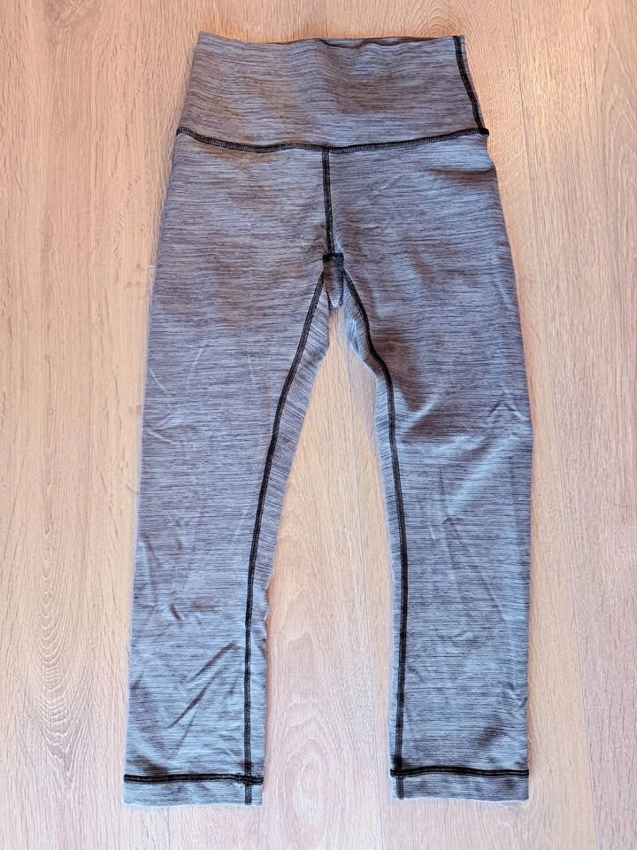 Lululemon Wunder Under High-Rise Crop 21" Luxtreme - Size 4