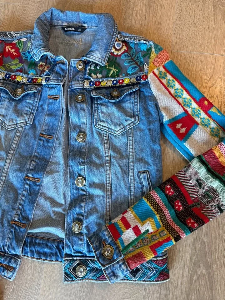 Desigual Embroidered Denim Jacket - Size S - photo 3