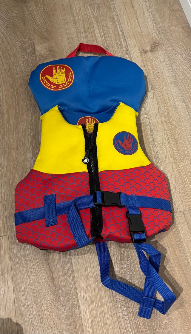 Body Glove Child Life Vest/Jacket (30-60lbs)