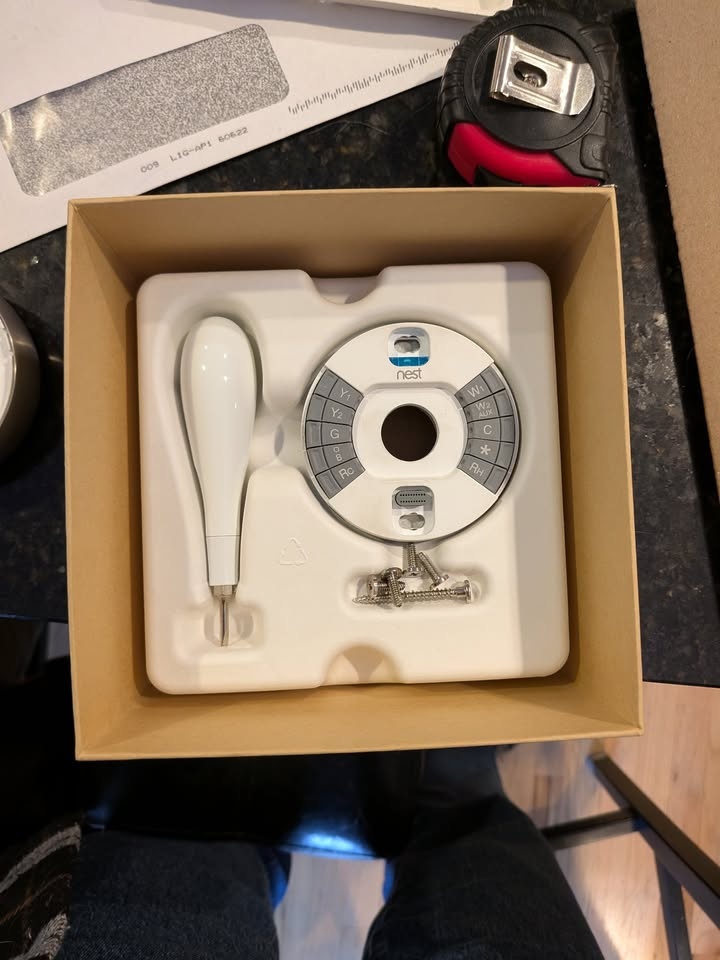 Nest 3rd Gen Learning Thermostat - photo 4