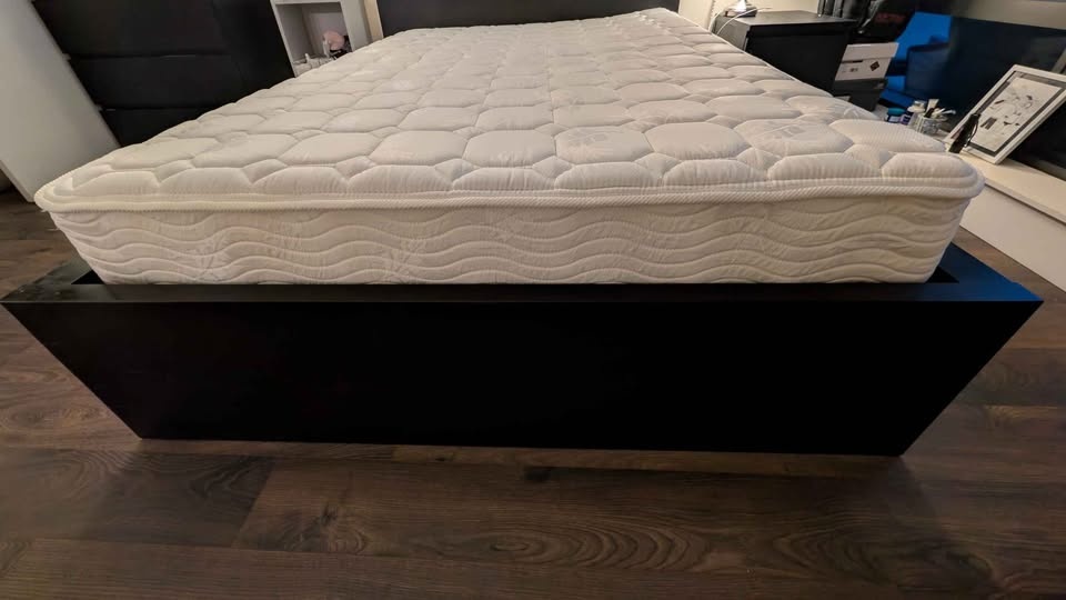 Zinus 8 inch Spring Mattress - Double - photo 2