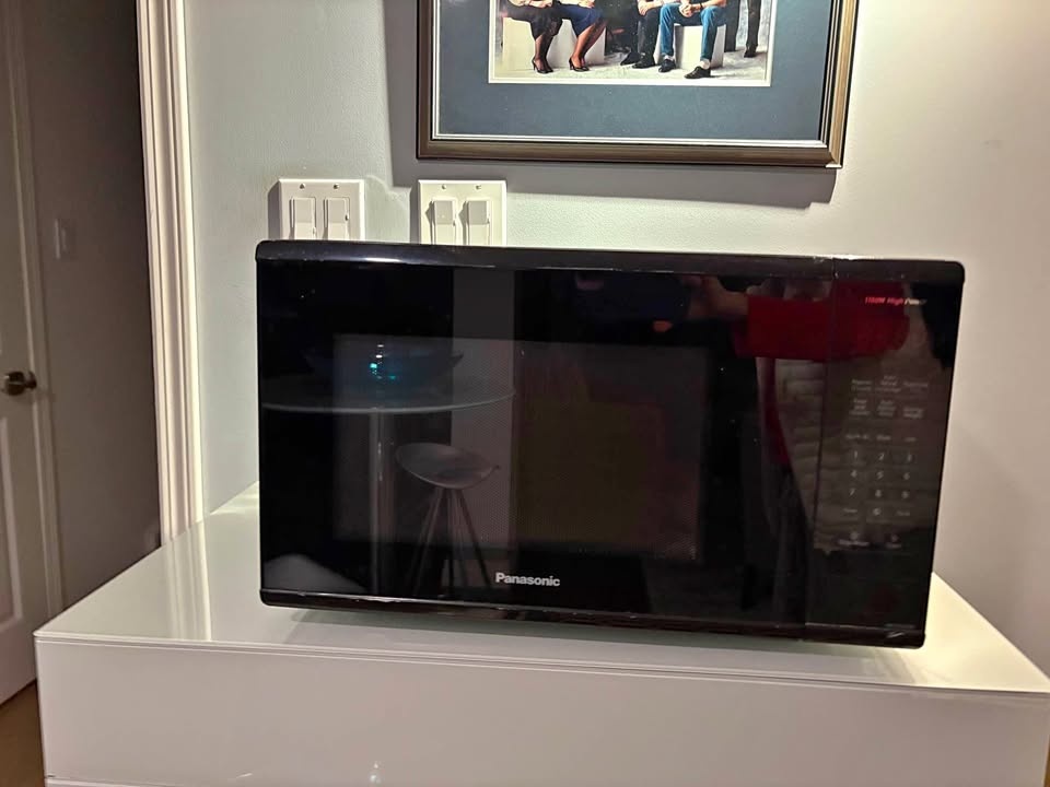 PANASONIC MICROWAVE OVEN