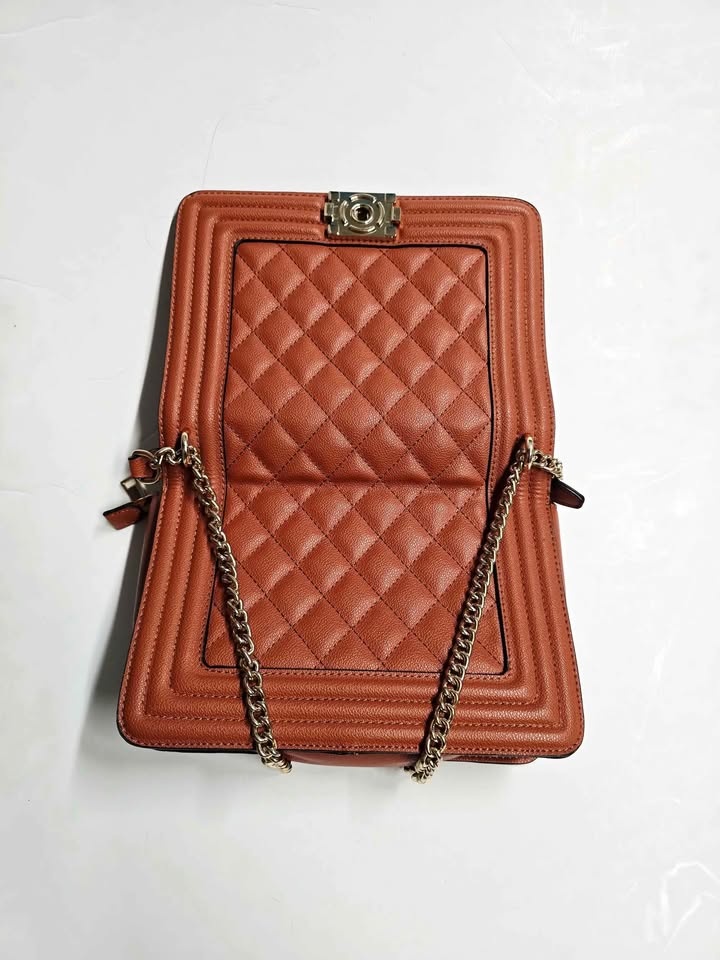 Quilted Purse with Adjustable Straps 'Orangy-Brown' - photo 5