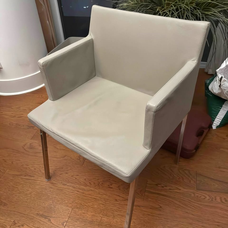 Soho concept 18'' H Faux Leather Armchair SET OF 4