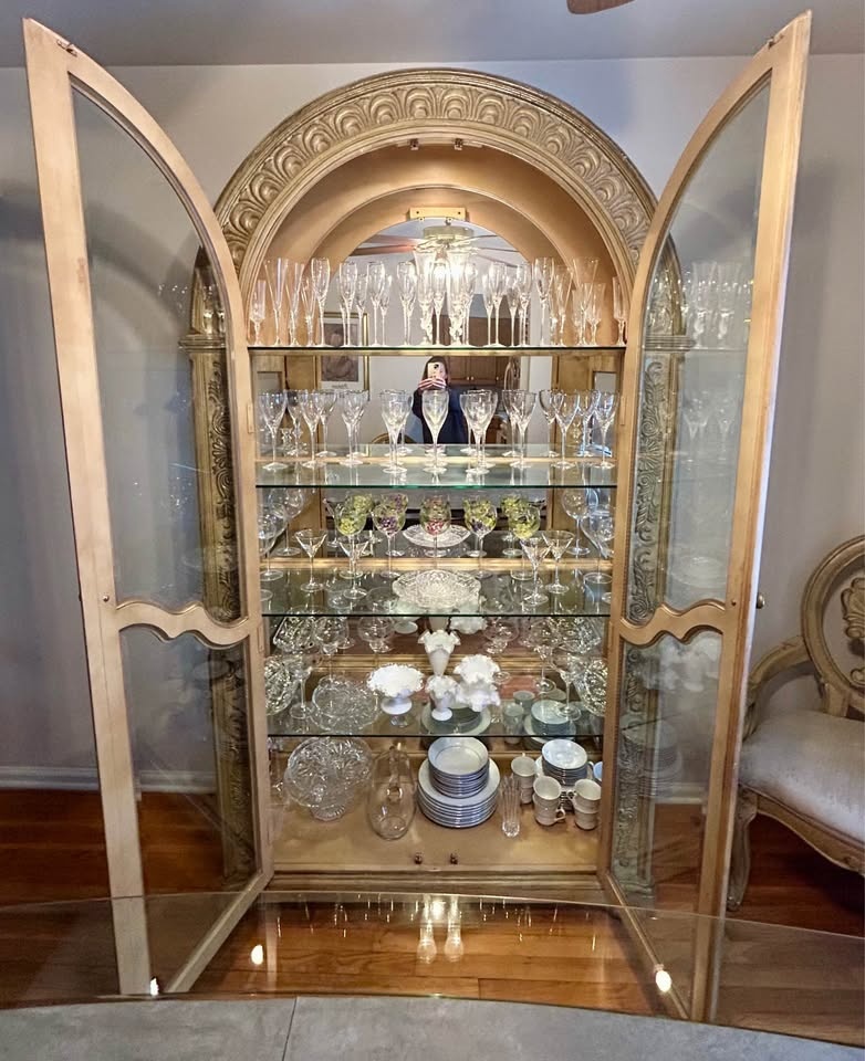Stunning Arched Wood Lighted Curio China Cabinet - photo 4