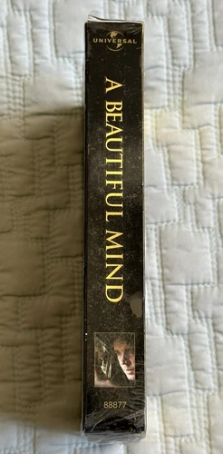 A Beautiful Mind (VHS, 2001, Awards Edition) - photo 3