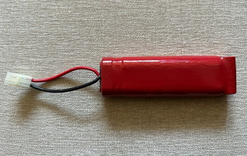 Duratrax Piranha 1500SCX 7-Cell 8.4V Battery - photo 2