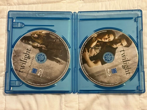 Twilight (DVD Two-Disc Deluxe Edition Blu-ray) 2009 - photo 4