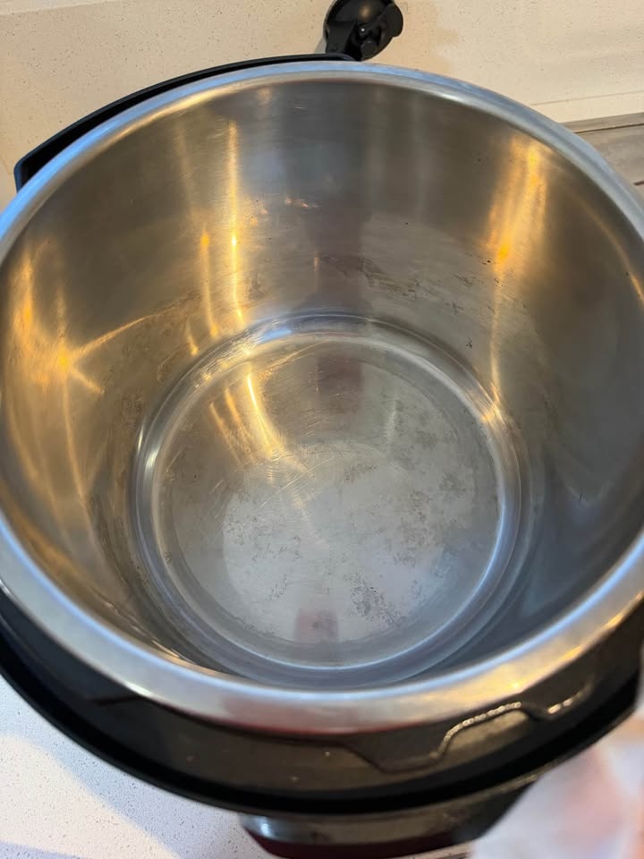Instant Pot 16-1 Multi Cooker (Quick Sale) - photo 2