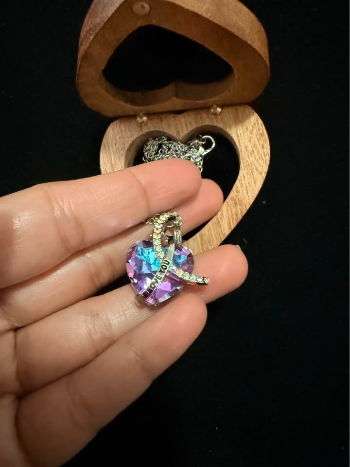 I Love You Wooden Heart Box with Pendant - photo 3