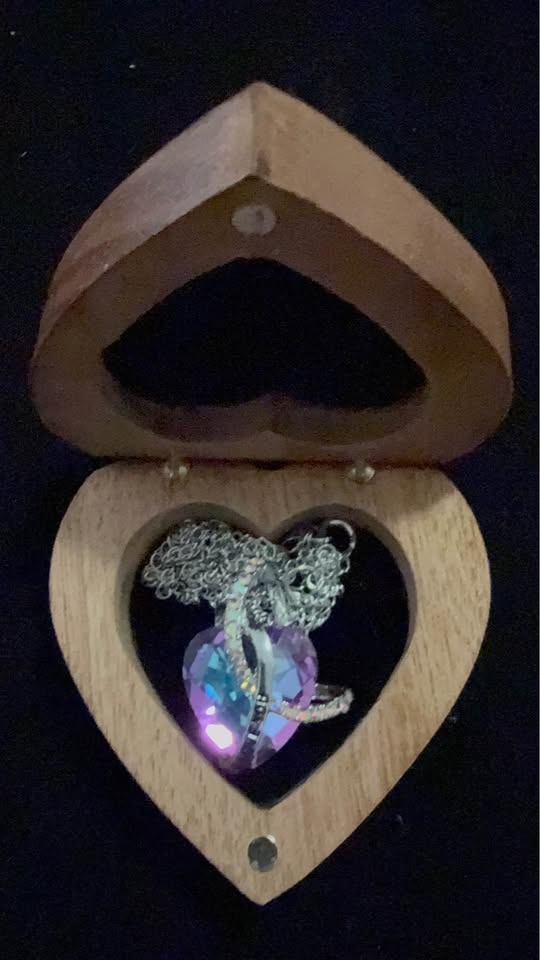 I Love You Wooden Heart Box with Pendant - photo 5