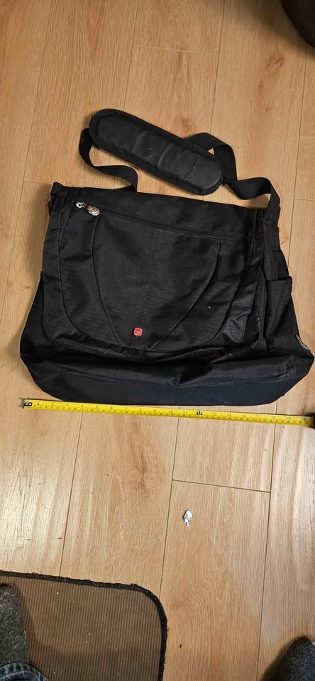 Messenger Laptop Bag - photo 3