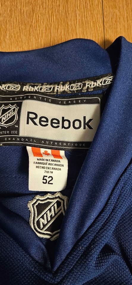 Leafs Jersey, Phil Kessel - photo 4