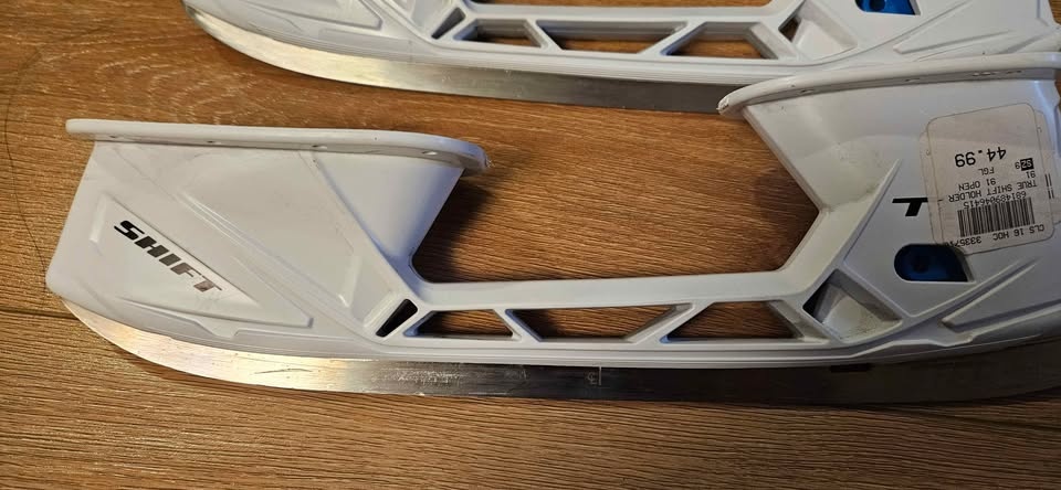 TRUE Shift Skate Holders Size 9 - photo 4