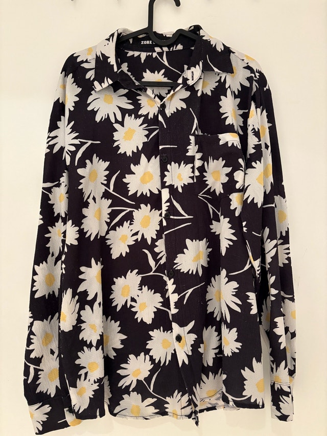 Summer Floral Print Vacation Black Button Down