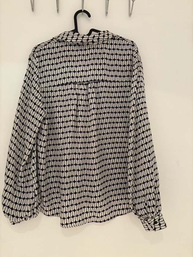 Zara Black & White Printed Formal Button Down Shirt (L) - photo 3