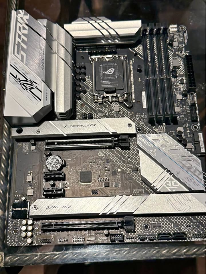 ASUS ROG STRIX B660-A(DDR4) WIFI Motherboard