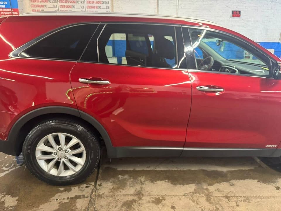 2017 Kia Sorento L - photo 4