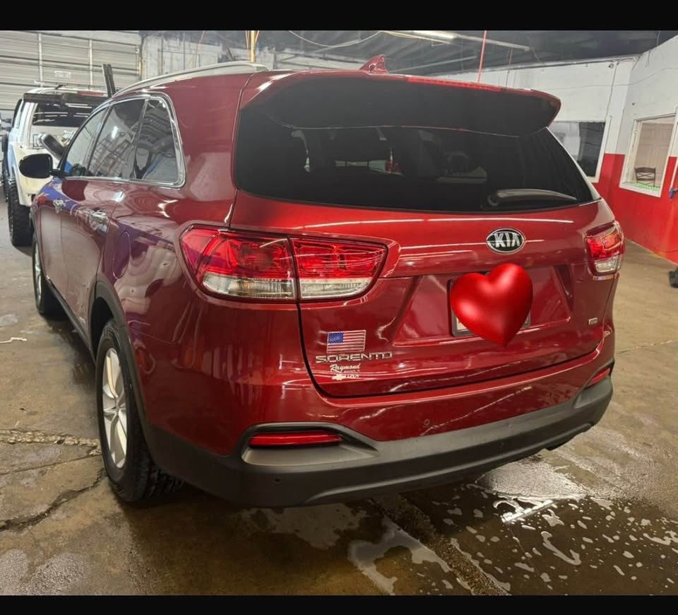 2017 Kia Sorento L - photo 5