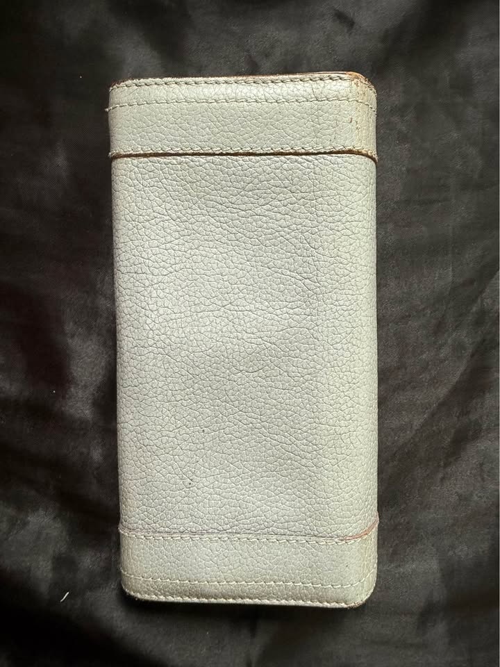 Authentic Chloe Long Wallet w/ COA - photo 2