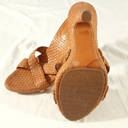BCBG MAX AZRIA Women's Beige Weaved Leather Mules Size 8 - photo 4